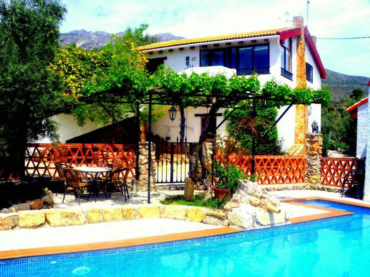 Alojamiento Rural El Agueelo Huelma Extérieur photo