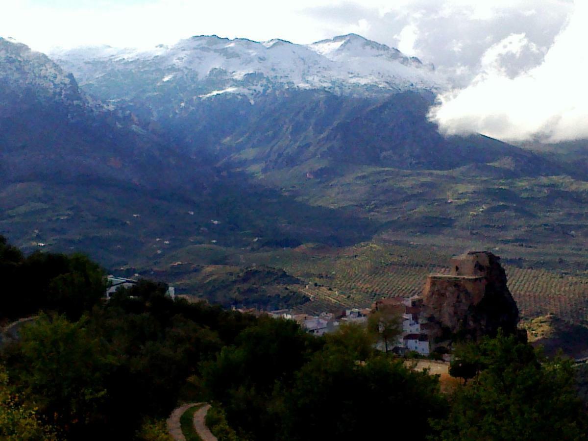 Alojamiento Rural El Agueelo Huelma Extérieur photo